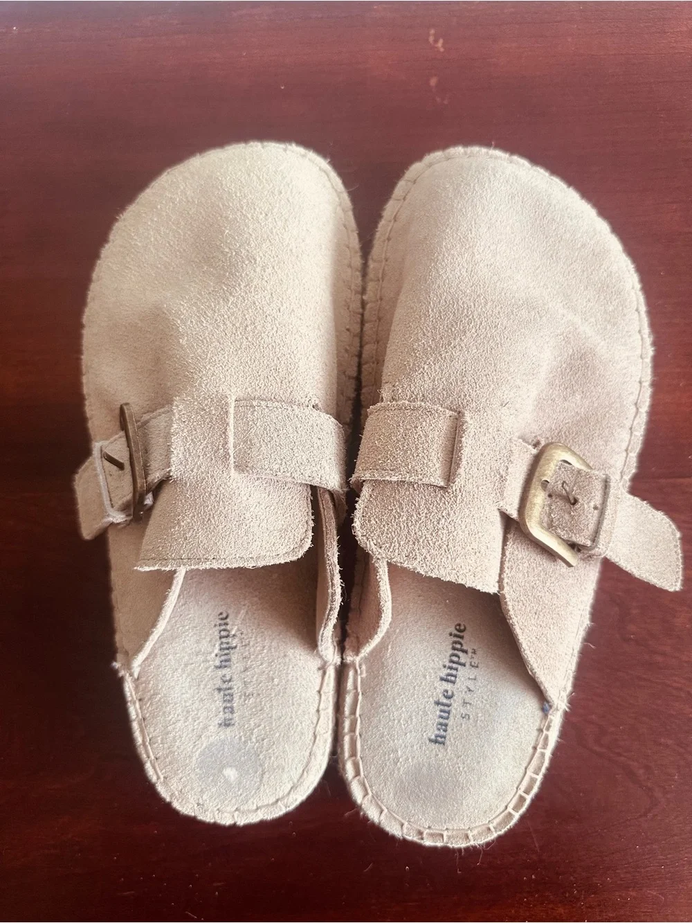 Haute Hippie Aria Suede Mule Clogs Buckle Slip-On Beige size 7.5